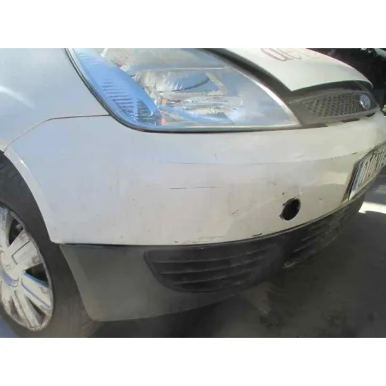 FORD FIESTA (CBK) '2005 AMBIENTE BLANCO