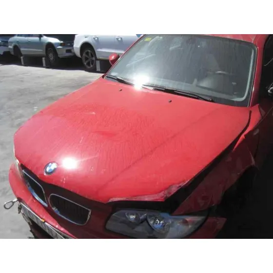 BMW SERIE 1 BERLINA (E81/E87) '2006 2.0 16V DIESEL CAT ROJO