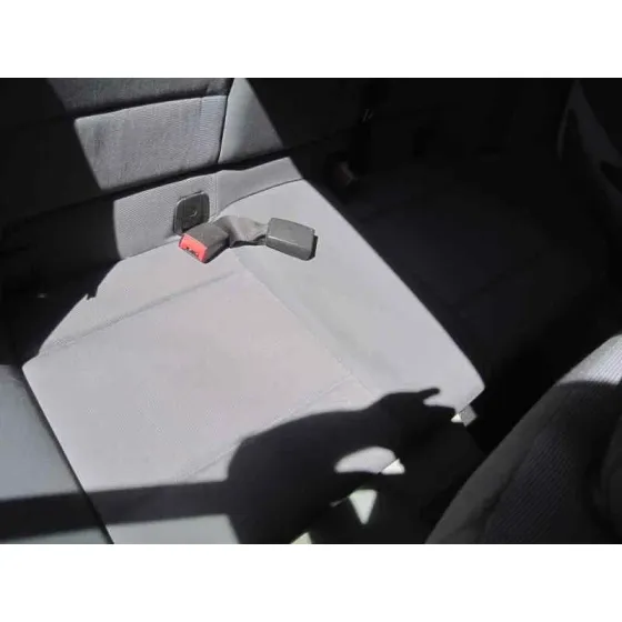 BMW SERIE 1 BERLINA (E81/E87) '2006 2.0 16V DIESEL CAT ROJO
