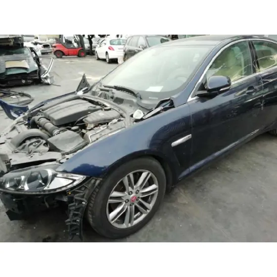 JAGUAR XF '2014 2.2 DIESEL LUXURY