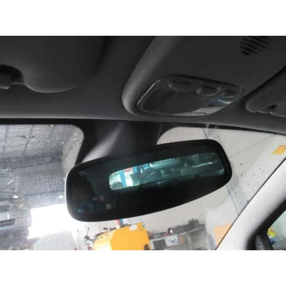 CITROEN C5 BERLINA '2005 ATTRACTION PLATA