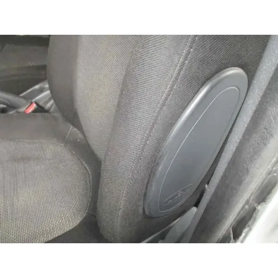 CITROEN C5 BERLINA '2005 ATTRACTION PLATA