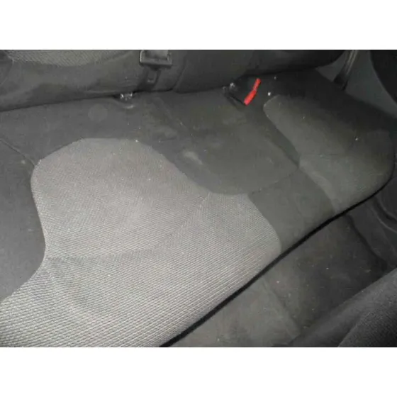 CITROEN C5 BERLINA '2005 ATTRACTION PLATA
