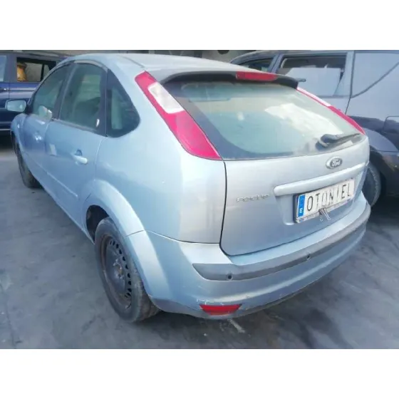 FORD FOCUS BERLINA (CAP) '2006 1.6 TDCI CAT GRIS Y AZUL