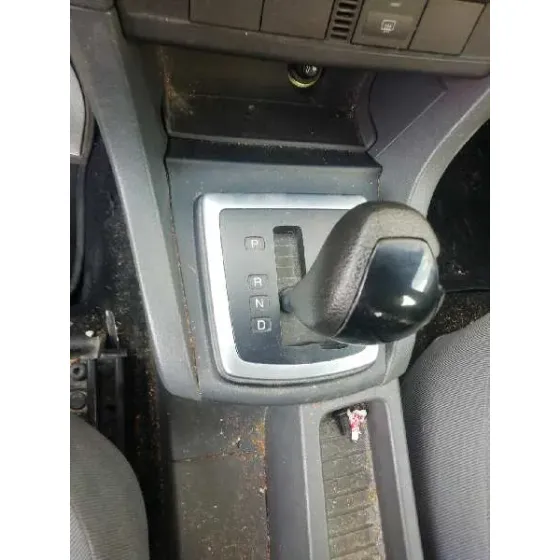FORD FOCUS BERLINA (CAP) '2006 1.6 TDCI CAT GRIS Y AZUL