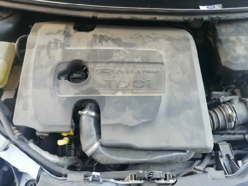 FORD FOCUS BERLINA (CAP) '2006 1.6 TDCI CAT GRIS Y AZUL