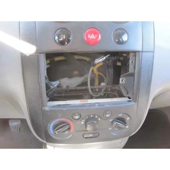 DAEWOO KALOS '2003 1.4 SE VERDE