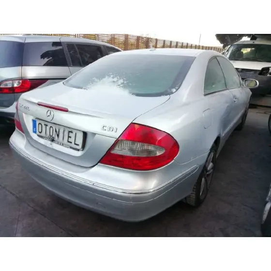 MERCEDES CLASE CLK (W209) COUPE '2008 220 CDI (209.308) GRIS