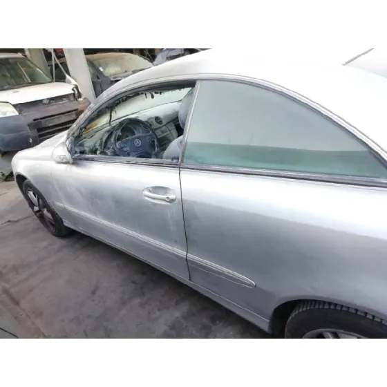 MERCEDES CLASE CLK (W209) COUPE '2008 220 CDI (209.308) GRIS