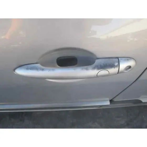 RENAULT MEGANE II CLASSIC BERLINA '2003 CONFORT AUTHENTIQUE PLATA
