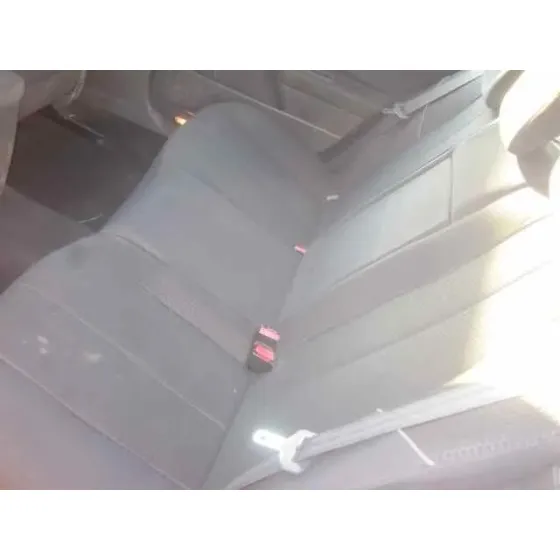 RENAULT MEGANE II CLASSIC BERLINA '2003 CONFORT AUTHENTIQUE PLATA