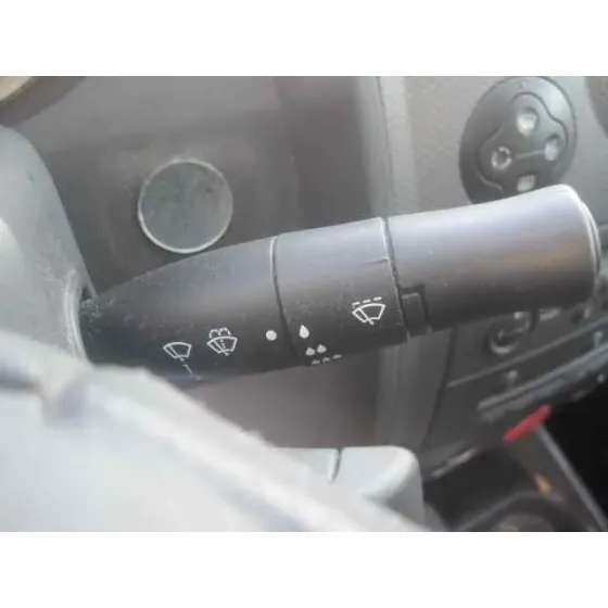 RENAULT MEGANE II CLASSIC BERLINA '2003 CONFORT AUTHENTIQUE PLATA