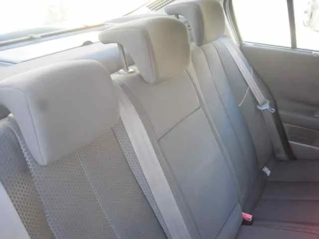 RENAULT MEGANE II CLASSIC BERLINA '2003 CONFORT AUTHENTIQUE PLATA
