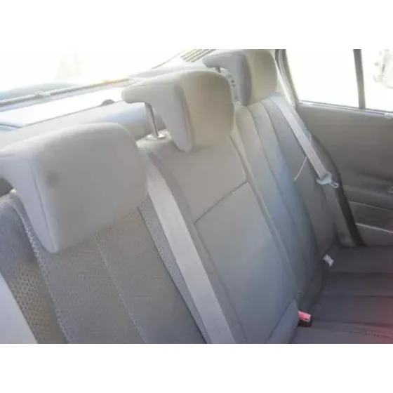 RENAULT MEGANE II CLASSIC BERLINA '2003 CONFORT AUTHENTIQUE PLATA