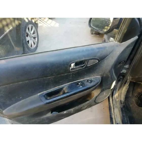 HYUNDAI I20 '2012 CLASSIC NEGRO