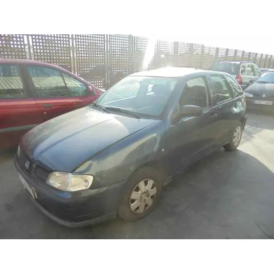 SEAT IBIZA (6K1) '2001 SELECT AZUL