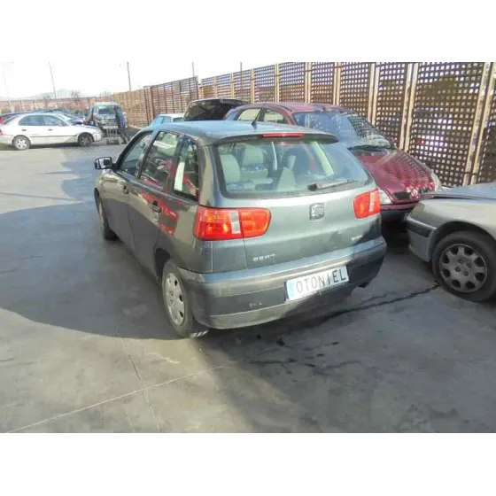 SEAT IBIZA (6K1) '2001 SELECT AZUL