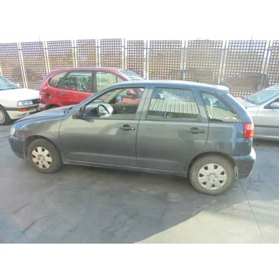 SEAT IBIZA (6K1) '2001 SELECT AZUL