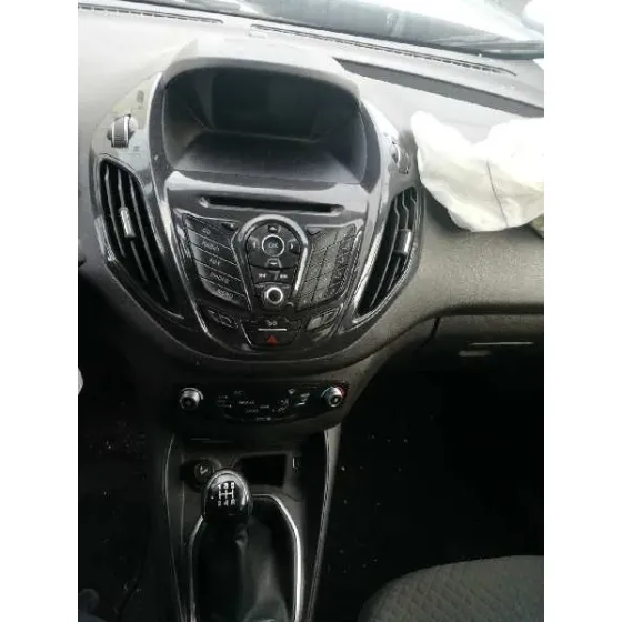 FORD TOURNEO COURIER (C4A) '2017 TITANIUM BLANCO