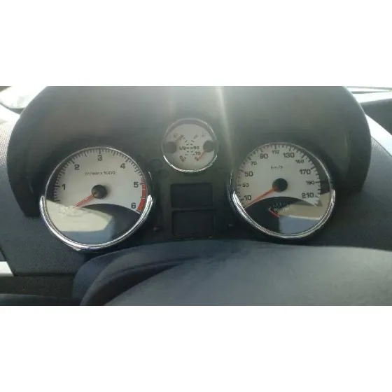PEUGEOT 207 SW '2009 1.6 16V HDI VERDE