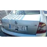VOLKSWAGEN PASSAT BERLINA (3B3) VOLKSWAGEN PASSAT BERLINA (3B3) '2001 1.9 TDI PLATA 2000