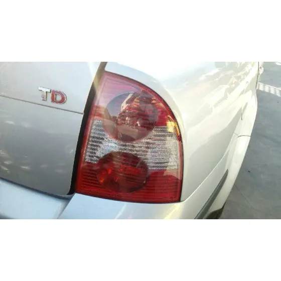VOLKSWAGEN PASSAT BERLINA (3B3) '2001 1.9 TDI PLATA
