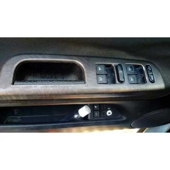 VOLKSWAGEN PASSAT BERLINA (3B3) '2001 1.9 TDI PLATA