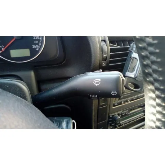 VOLKSWAGEN PASSAT BERLINA (3B3) '2001 1.9 TDI PLATA