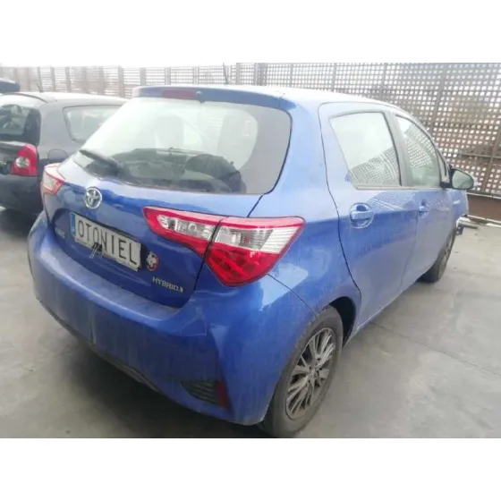 TOYOTA YARIS '2019 HYBRID ACTIVE AZUL