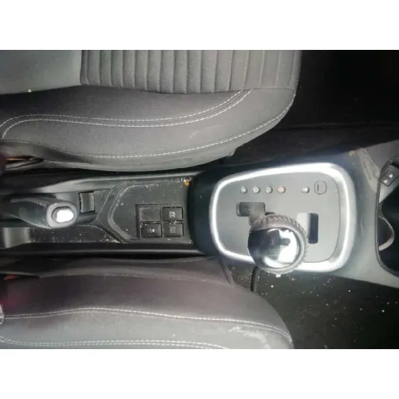 TOYOTA YARIS '2019 HYBRID ACTIVE AZUL