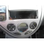 FORD FOCUS BERLINA (CAK) FORD FOCUS BERLINA (CAK) '2004 AMBIENTE GRIS 1998