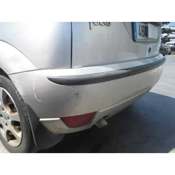FORD FOCUS BERLINA (CAK) '2004 AMBIENTE GRIS