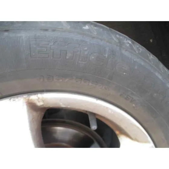 FORD FOCUS BERLINA (CAK) '2004 AMBIENTE GRIS