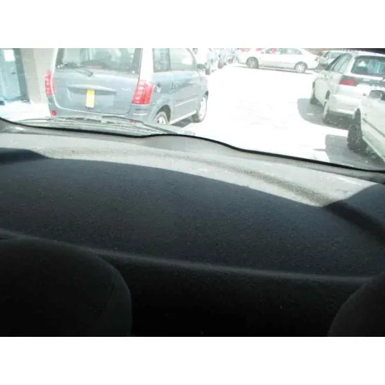 FORD FOCUS BERLINA (CAK) '2004 AMBIENTE GRIS