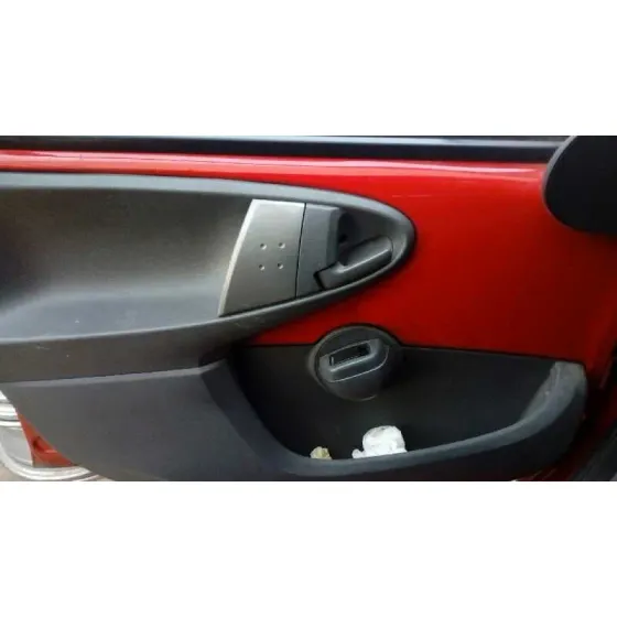 TOYOTA AYGO (KGB/WNB) '2007 CITY ROJO