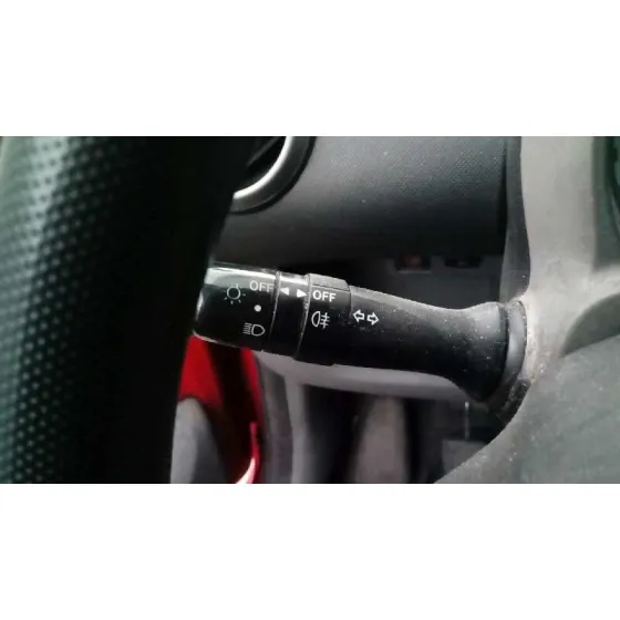 TOYOTA AYGO (KGB/WNB) '2007 CITY ROJO