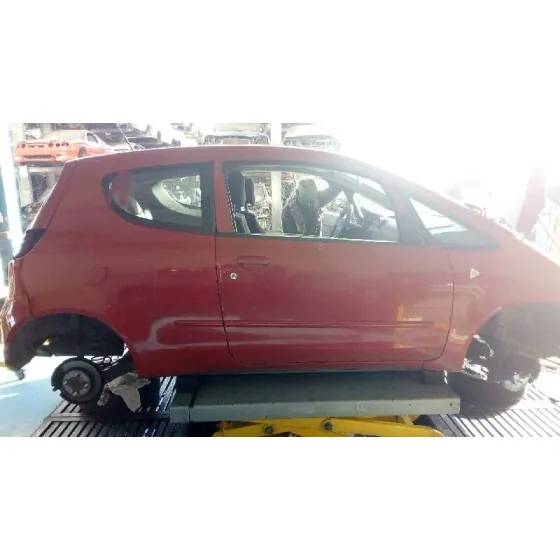 MITSUBISHI COLT BERLINA 5 (Z30A) '2005 1.3 INFORM (D) ROJO