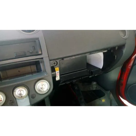 MITSUBISHI COLT BERLINA 5 (Z30A) '2005 1.3 INFORM (D) ROJO
