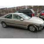 VOLVO S60 BERLINA VOLVO S60 BERLINA '2003 2.4 DIESEL CAT GRIS 2000