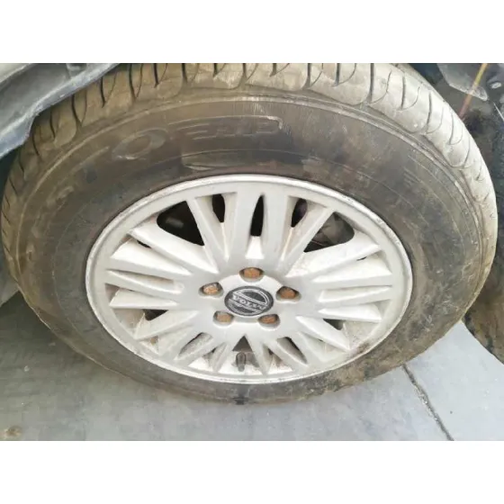 VOLVO S60 BERLINA '2003 2.4 DIESEL CAT GRIS