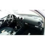 AUDI A3 (8P) AUDI A3 (8P) '2010 1.6 TDI AMBIENTE BLANCO 2009