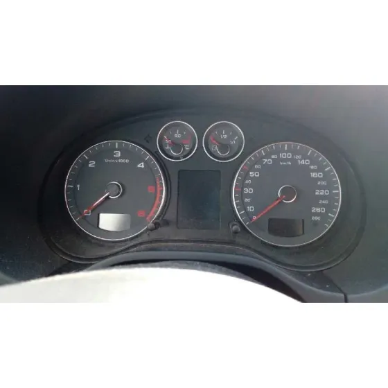 AUDI A3 (8P) '2010 1.6 TDI AMBIENTE BLANCO