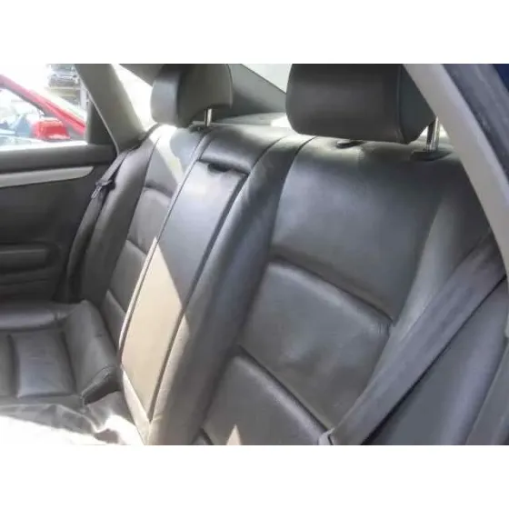 AUDI A4 BERLINA (8E) '2001 2.5 TDI QUATTRO (132KW) AZUL