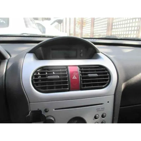 OPEL CORSA C '2004 BLUE LINE PLATA