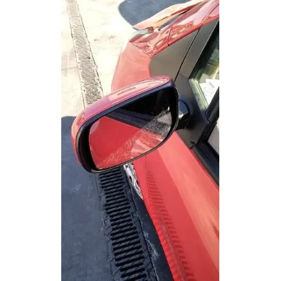 TOYOTA YARIS '2010 LIVE ROJO