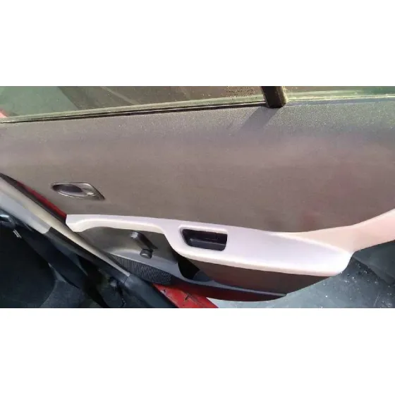 TOYOTA YARIS '2010 LIVE ROJO