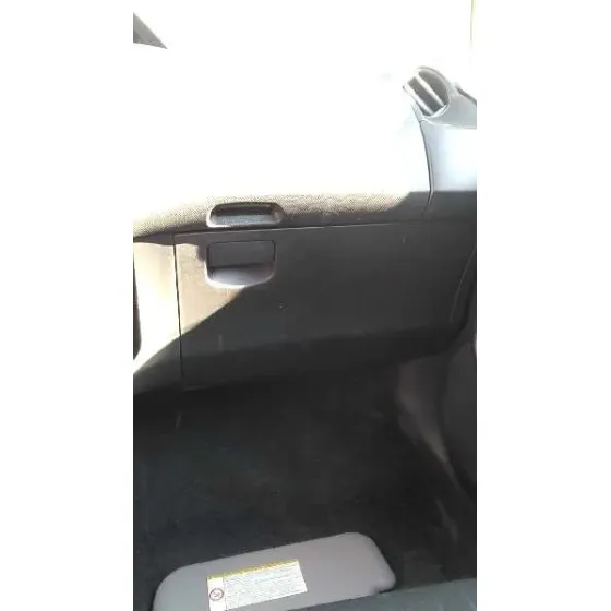 TOYOTA YARIS '2010 LIVE ROJO