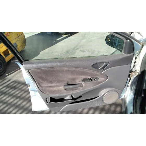 CITROEN C5 BERLINA '2003 1.8 16V VIVACE AZUL