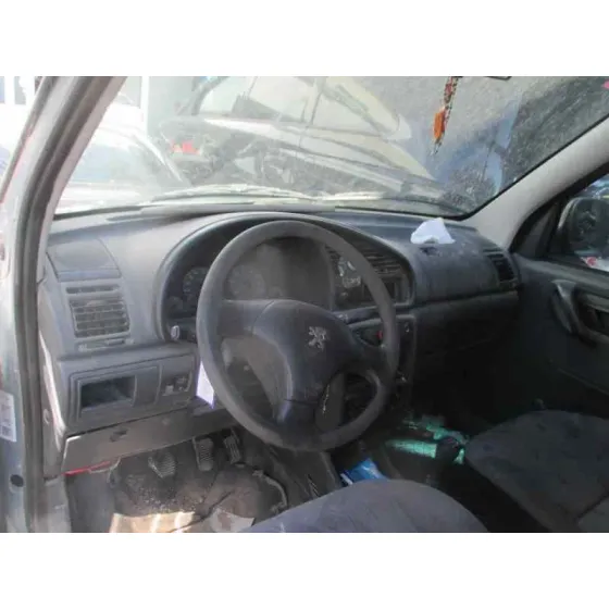 PEUGEOT PARTNER (S1) '2001 BREAK AZUL