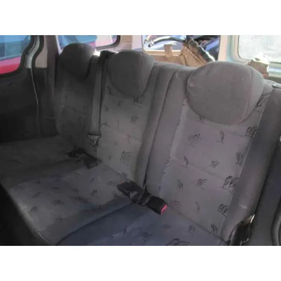 PEUGEOT PARTNER (S1) '2001 BREAK AZUL